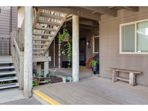 353 N BREAKER POINT DR Cannon Beach OR 97110