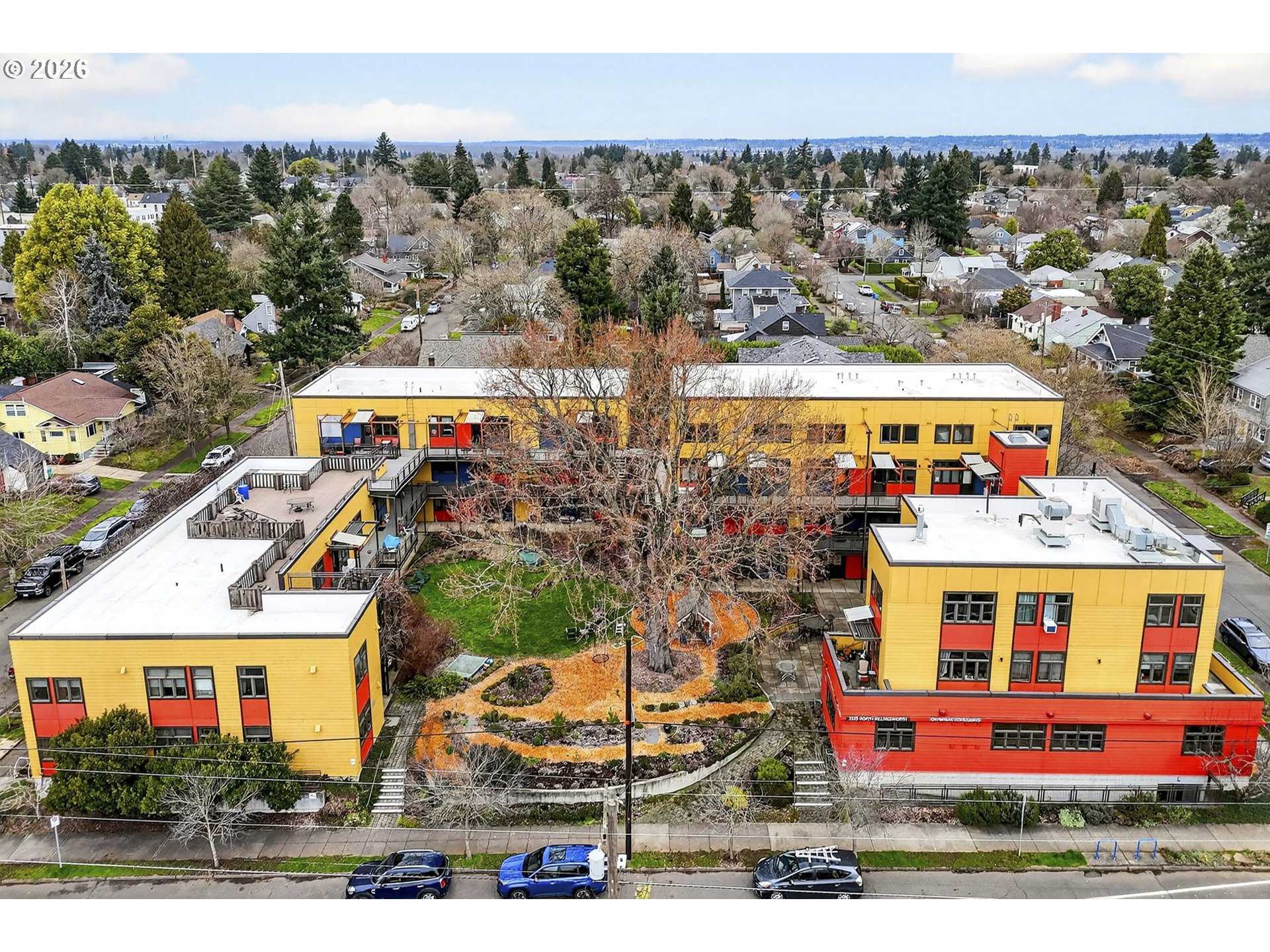 2525 N KILLINGSWORTH ST 109