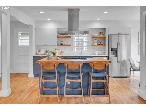 Paris Group Realty