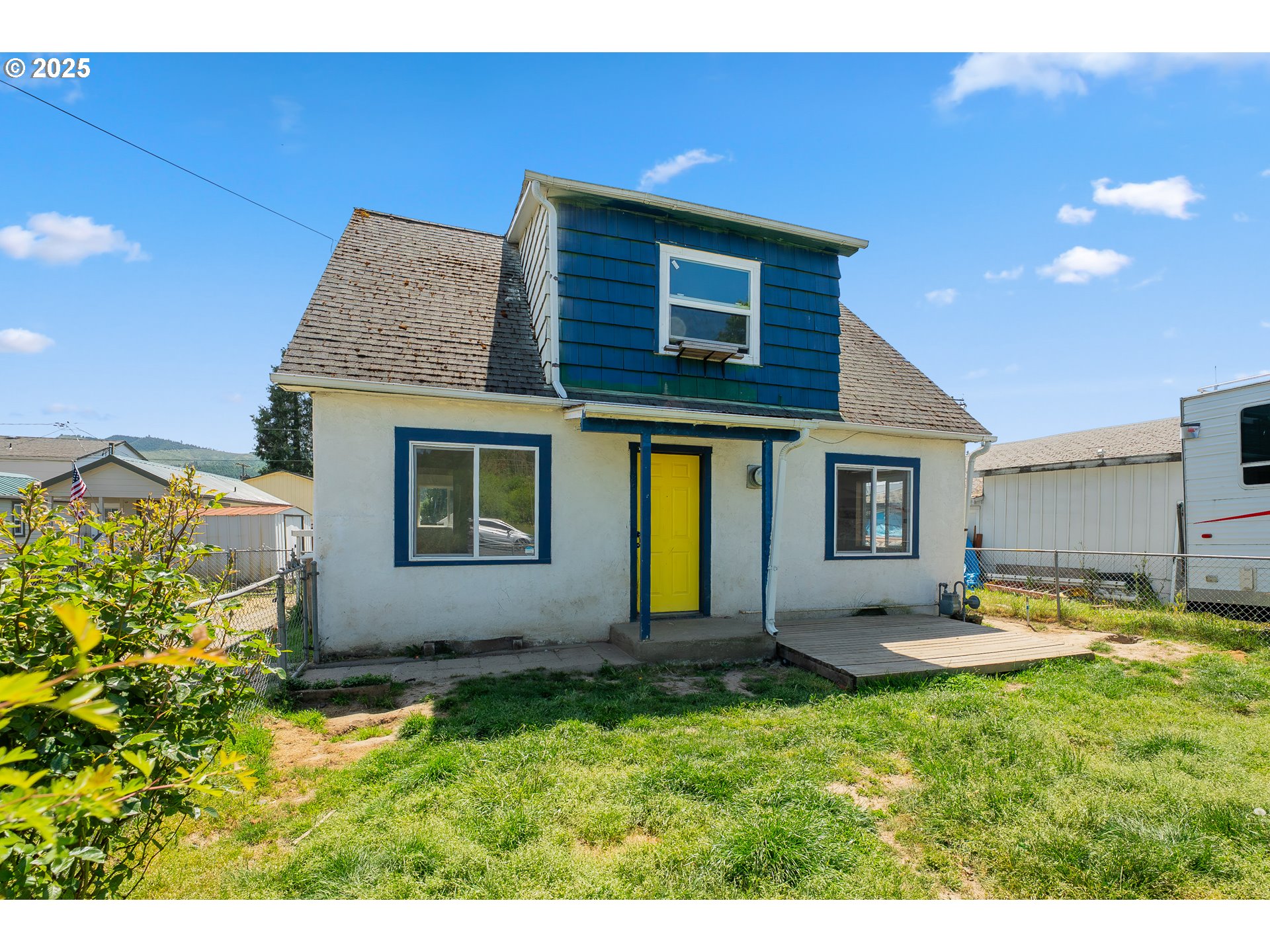 Listing image 1