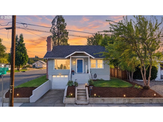 1218 E 11TH ST, THE DALLES, OR 97058 - Image fcb29adc9cecade1deaaba94019d649c/3733440726