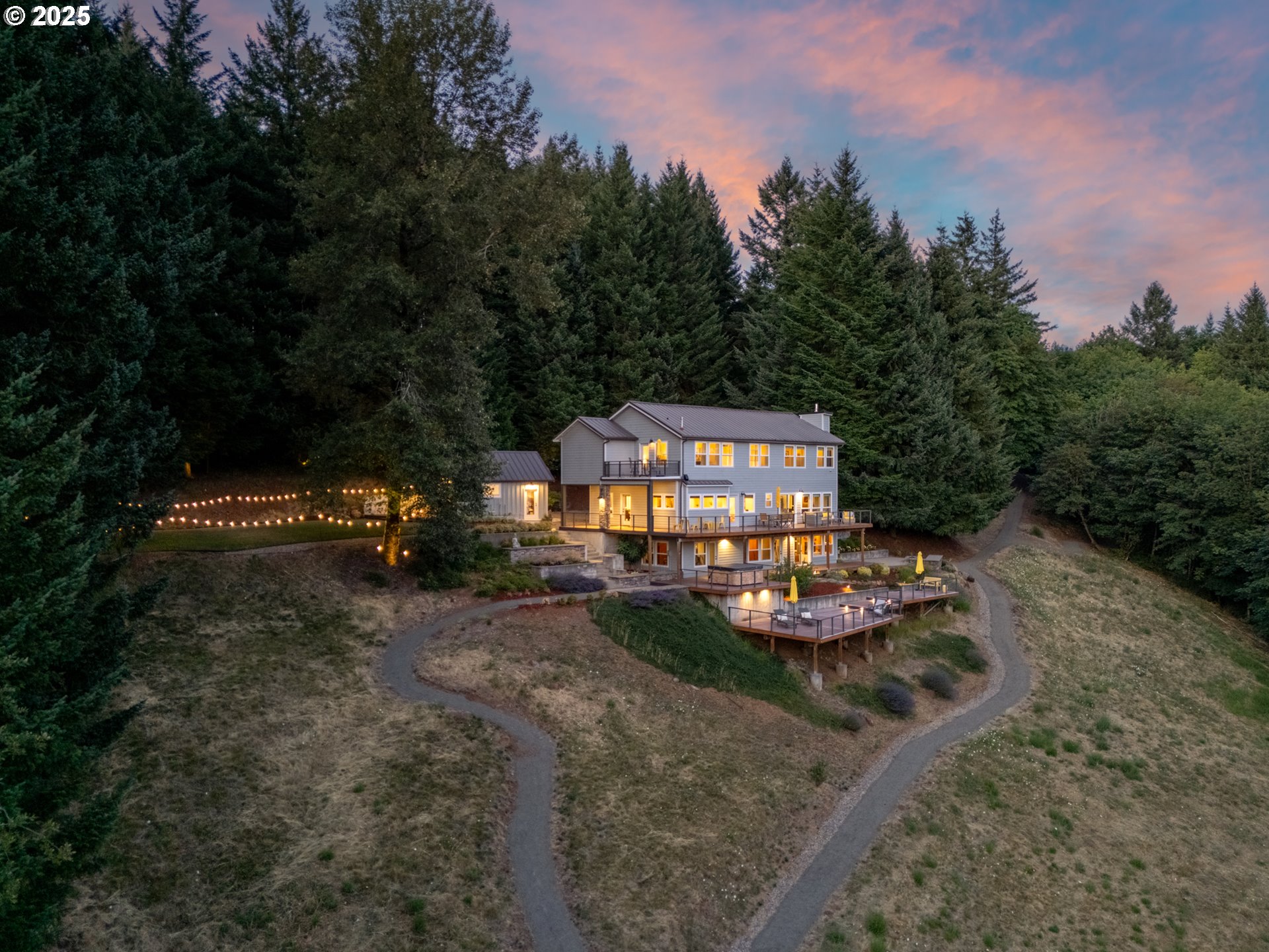 27200 NE MOUNTAIN TOP RD