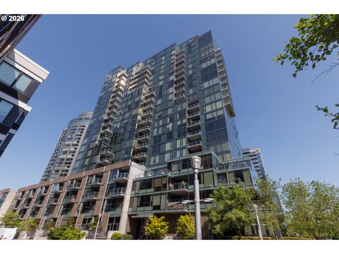 841 S GAINES ST Portland OR 97239