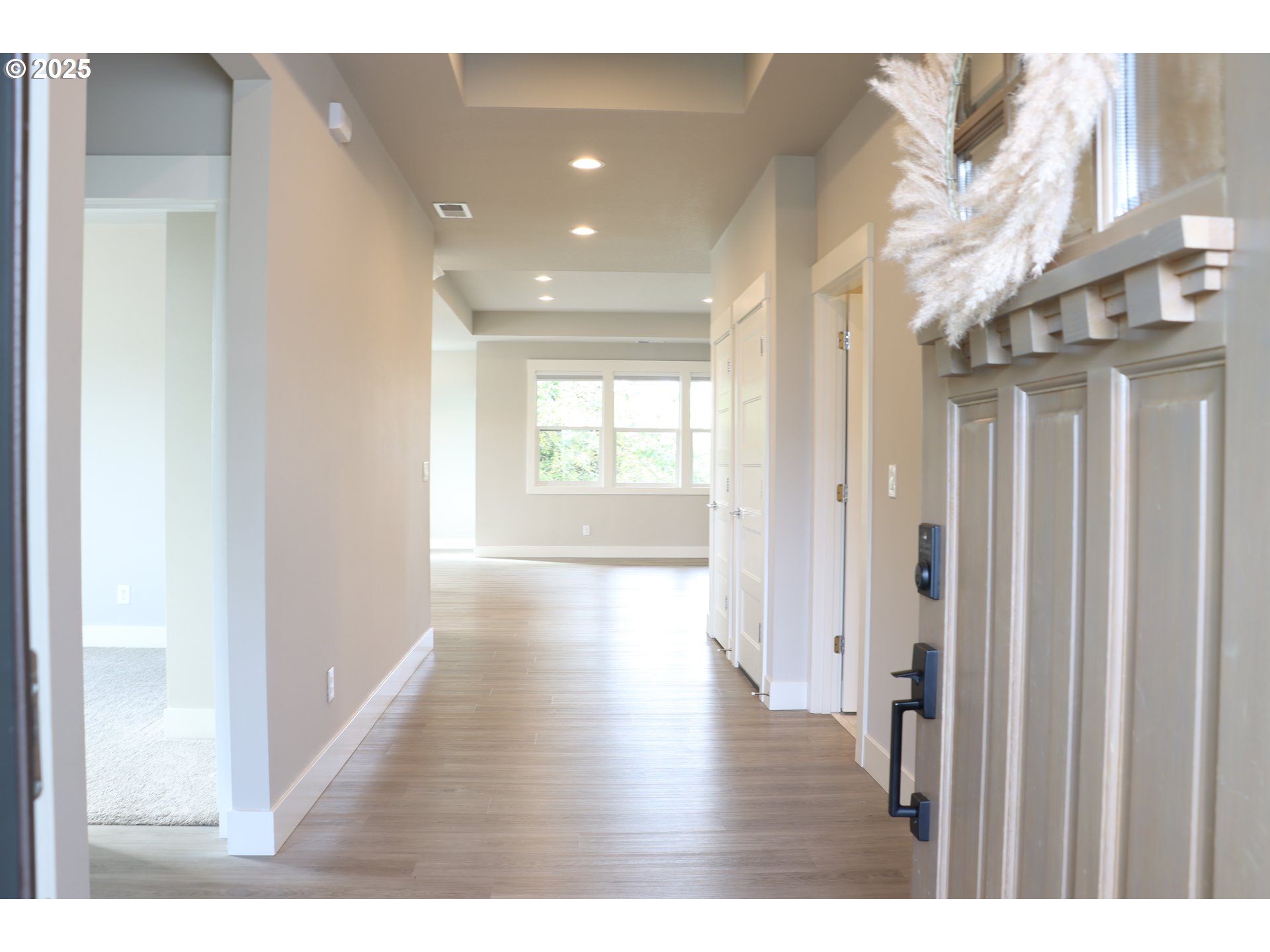 1202 W AVOCET PL