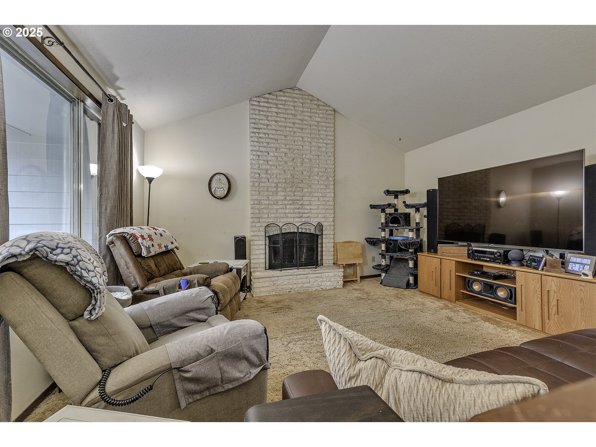 2773 SE MEADOWLARK DR