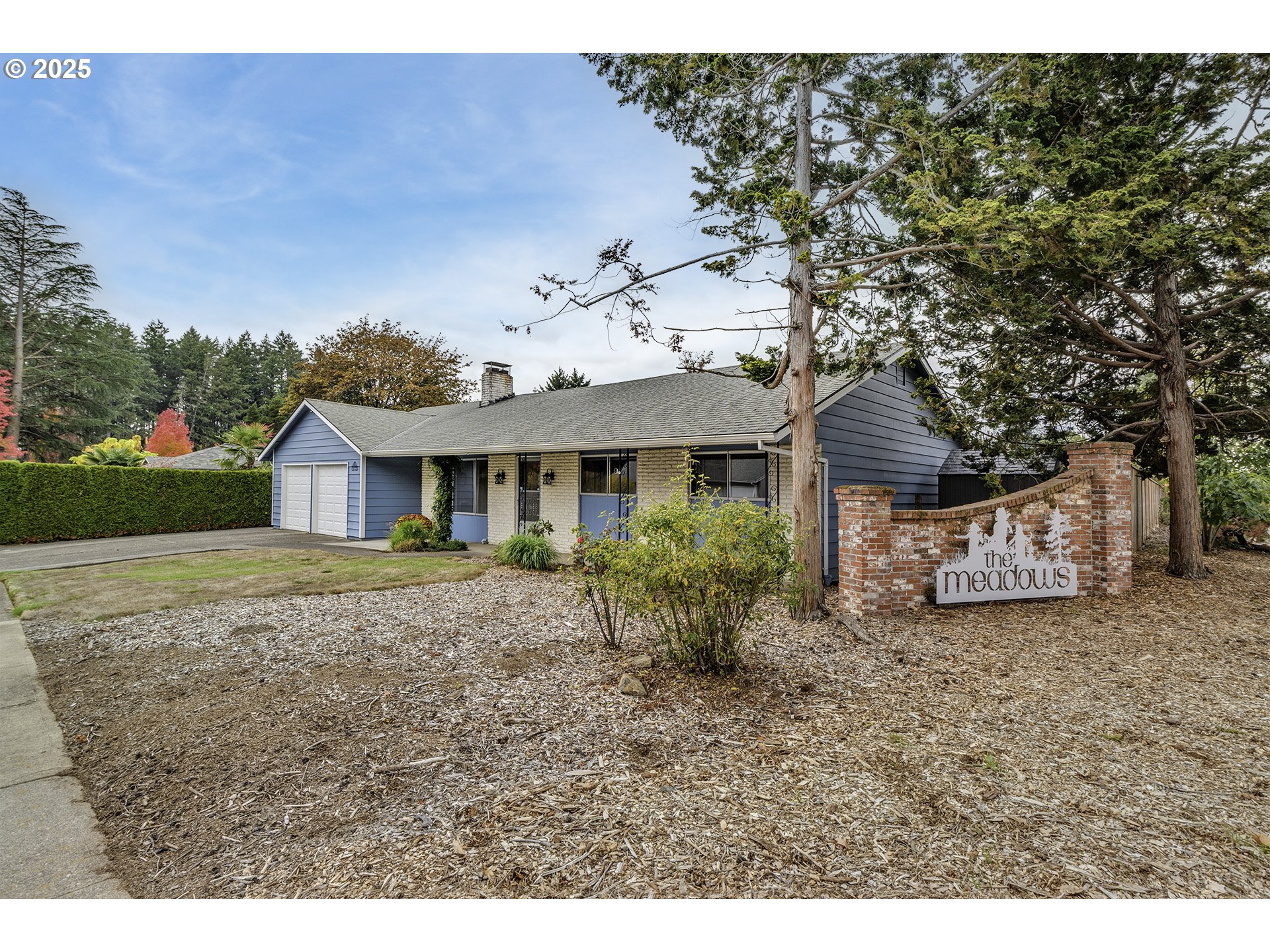 2773 SE MEADOWLARK DR
