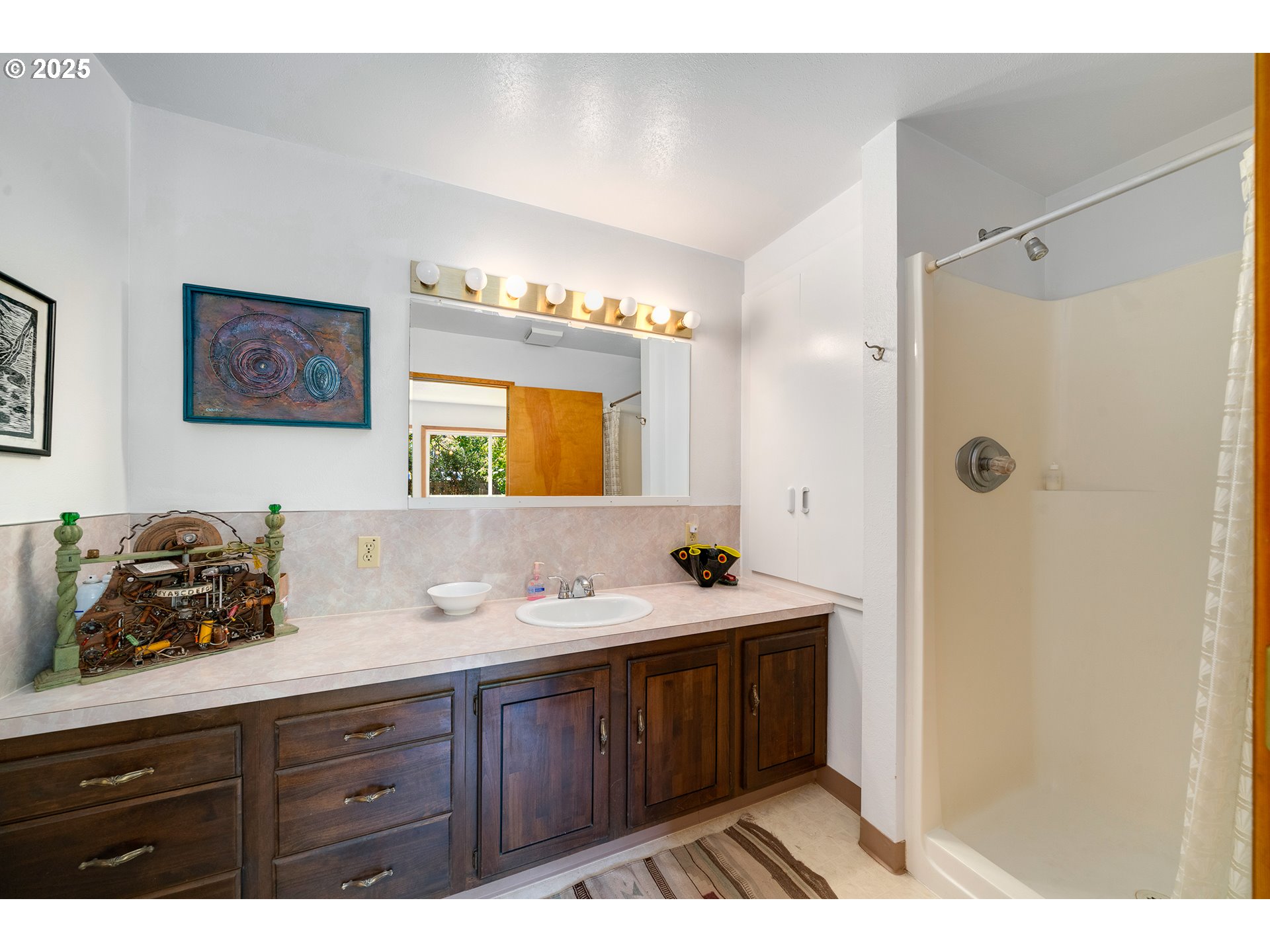 Bay City, Oregon 97107, United States, 3 Bedrooms Bedrooms, ,2 BathroomsBathrooms,Residential,Active,156434