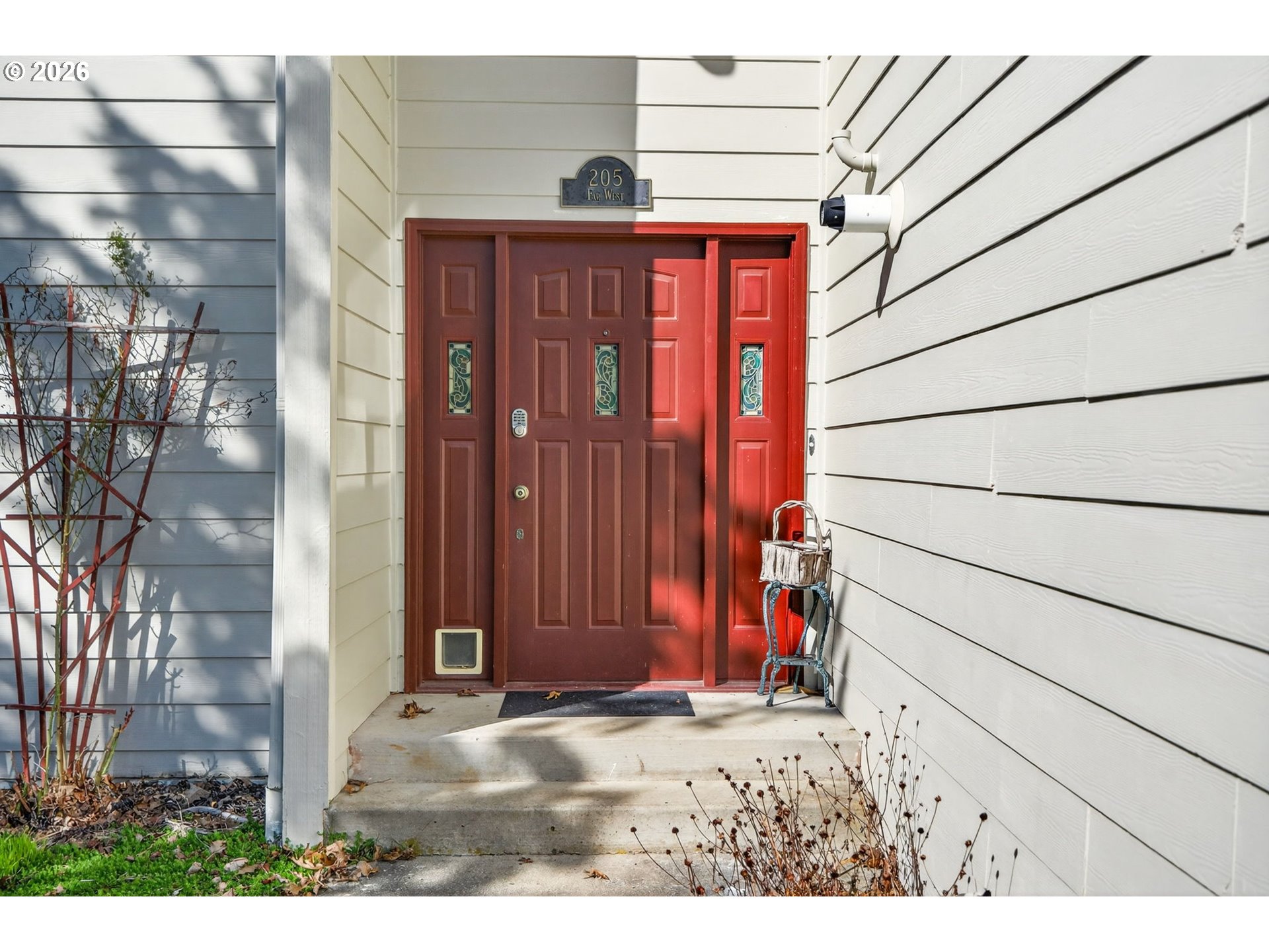 205 FARWEST ST