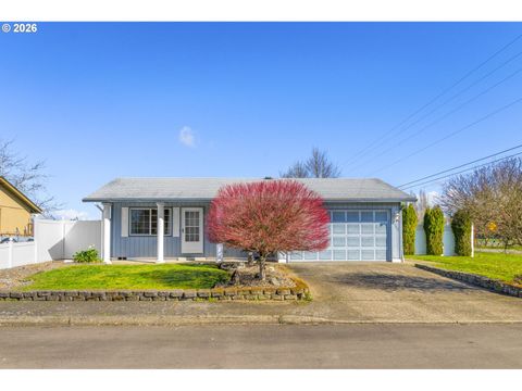 Photo of 2585 NE Chalmers Way, McMinnville, OR 97128 (MLS # 430247529)