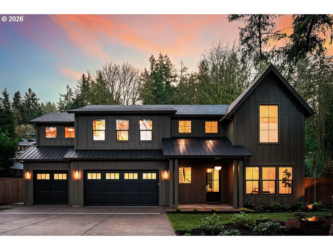 Photo 1 of 27 — 2764 GLEN HAVEN RD, Lake Oswego, OR 97034