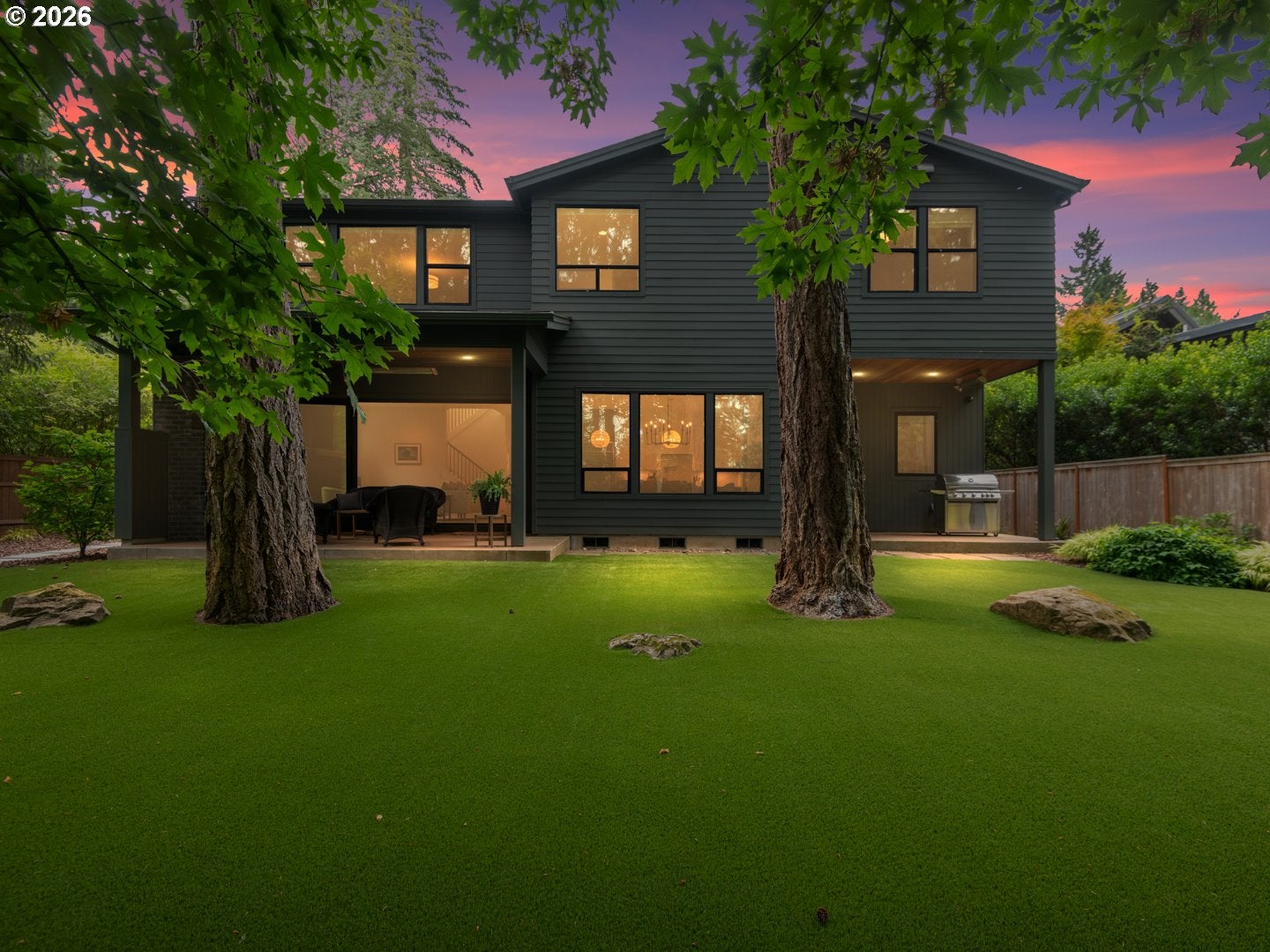 915 OAK TER