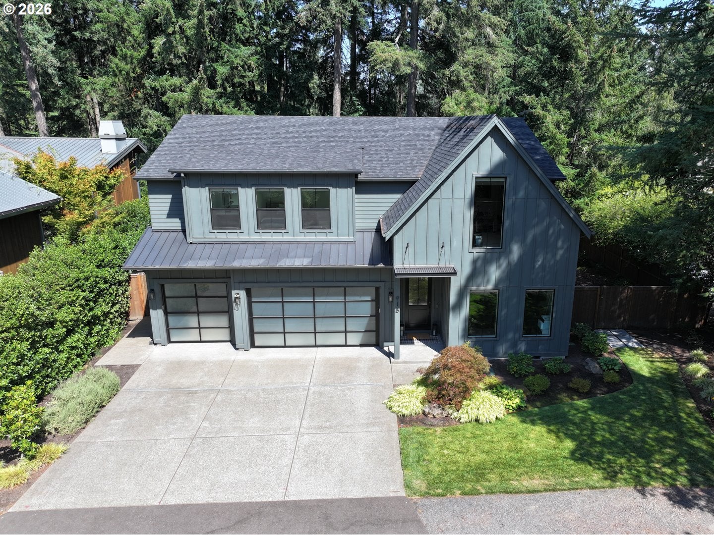 915 OAK TER