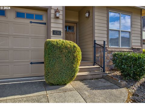 A home in Sutherlin