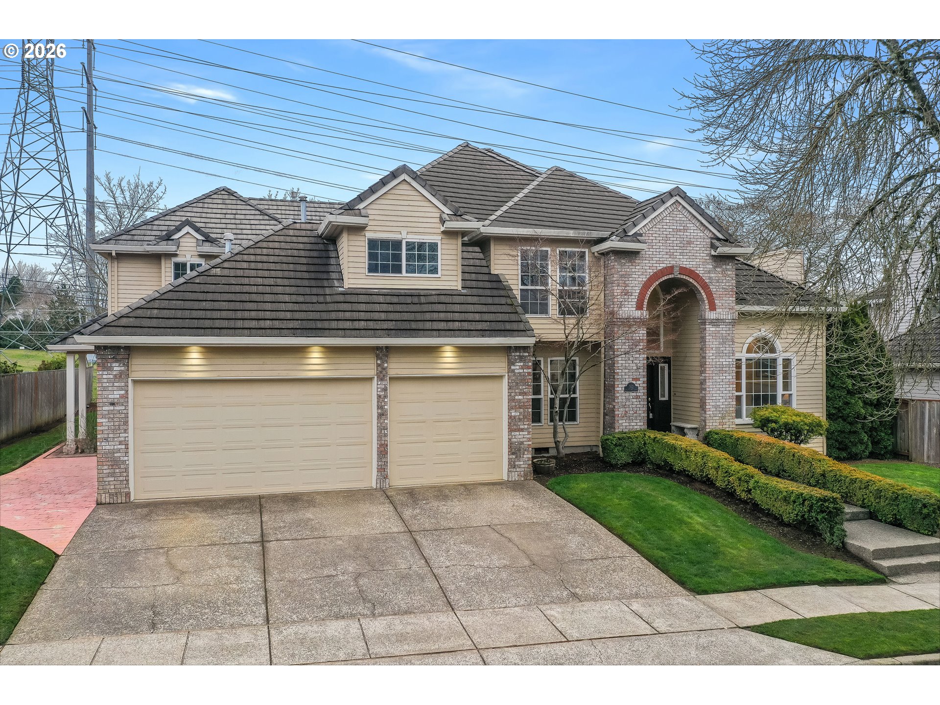 Photo 1 of 44 — 312 NW Pacific Grove DR, Beaverton, OR 97006