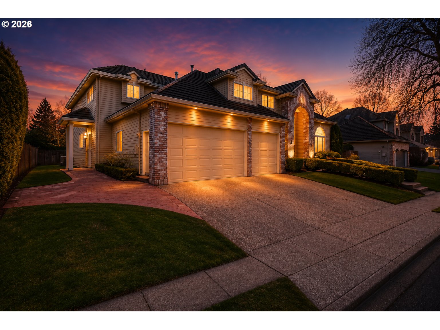 312 NW Pacific Grove DR