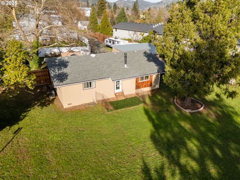 A home in Myrtle Creek