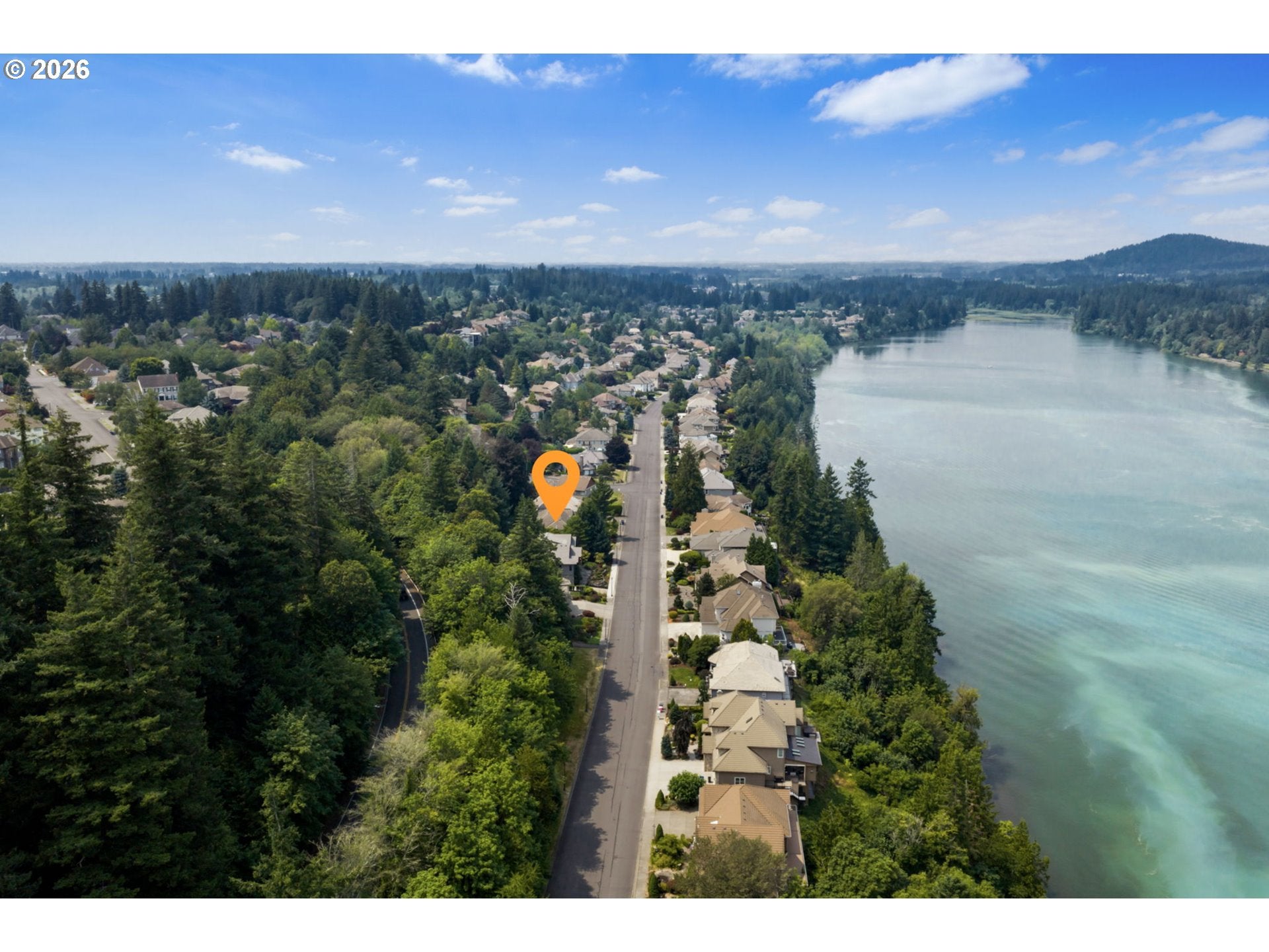 1520 NW LACAMAS DR