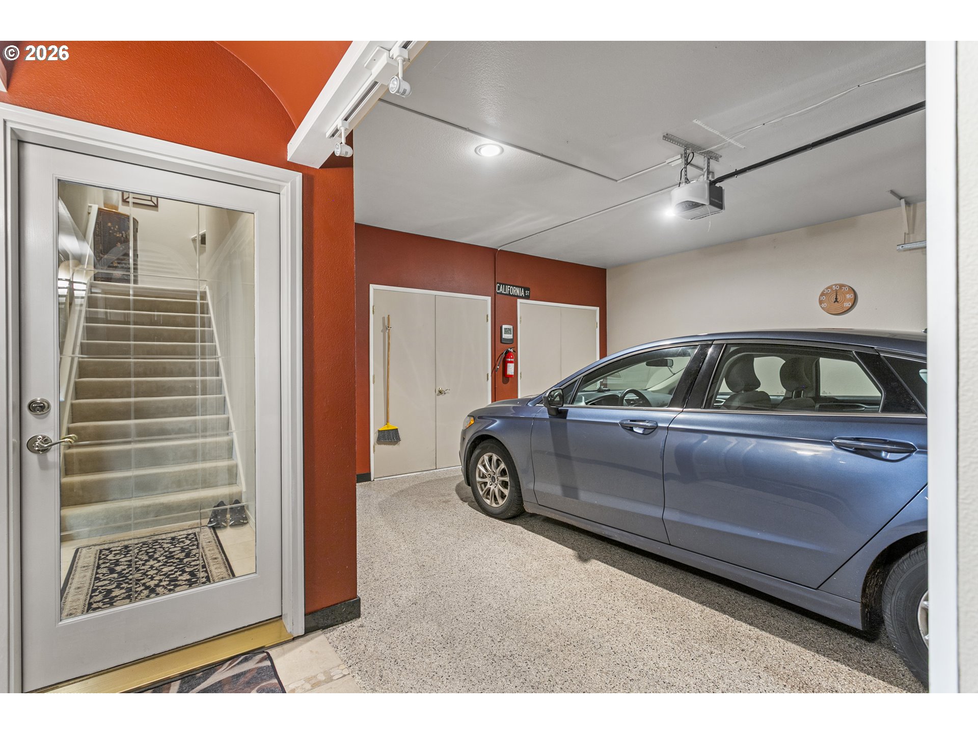 4467 THUNDER VISTA LN