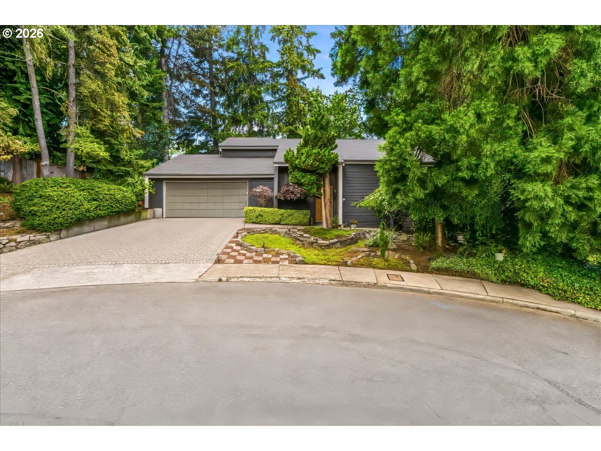 1111 NW SATARA CT