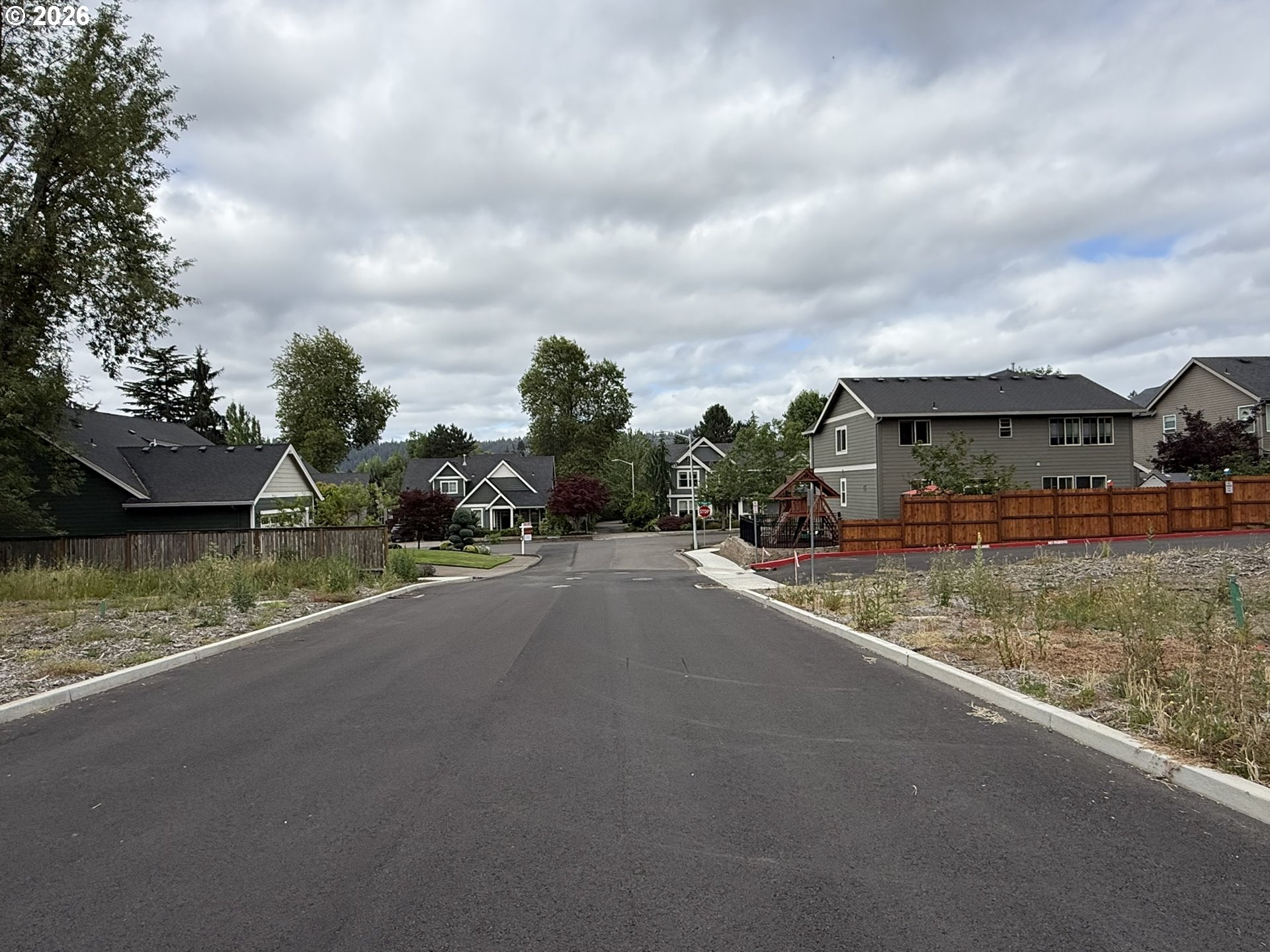 3113 SE Merlot RD