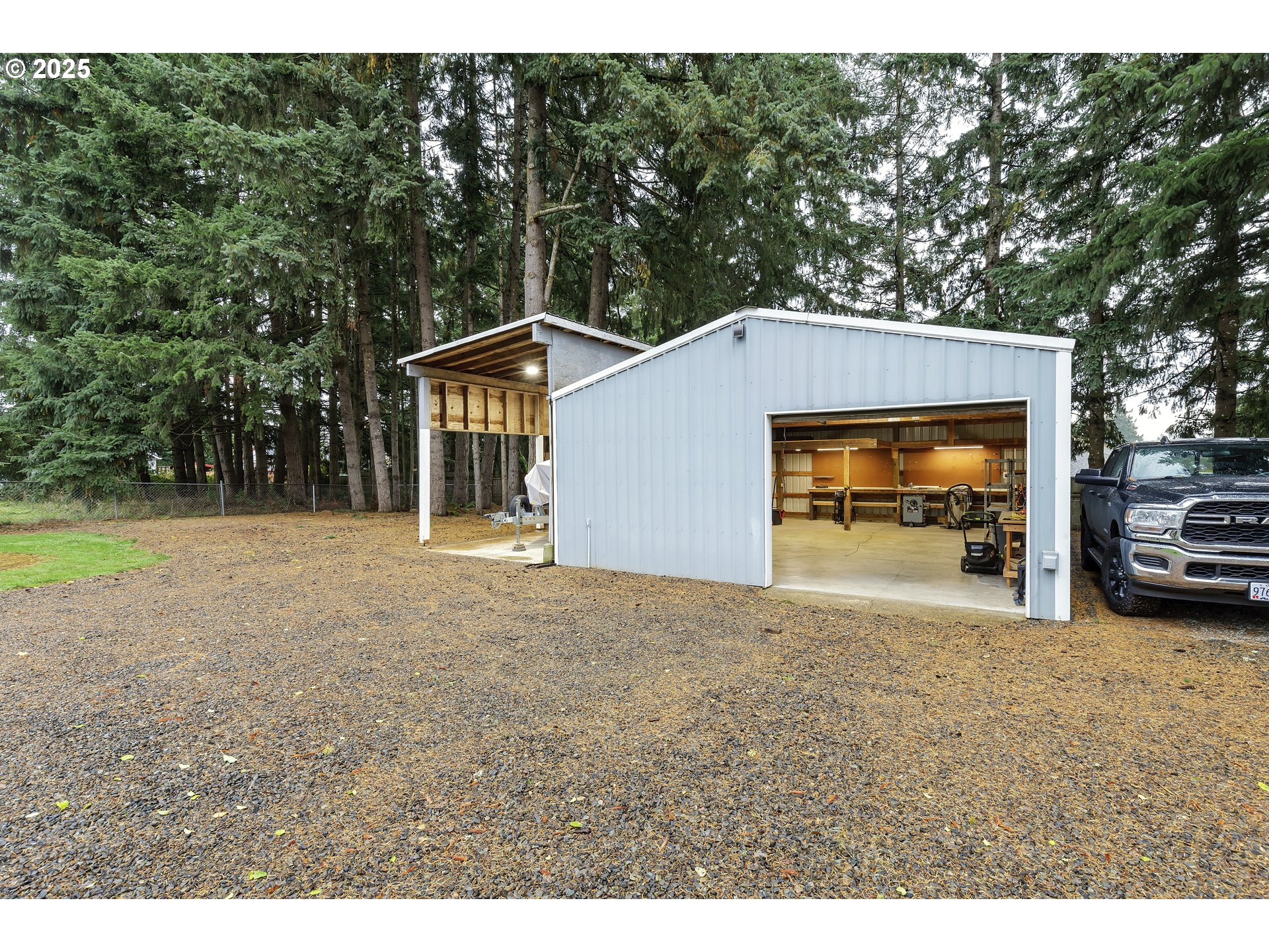 19496 S SOUTH END RD