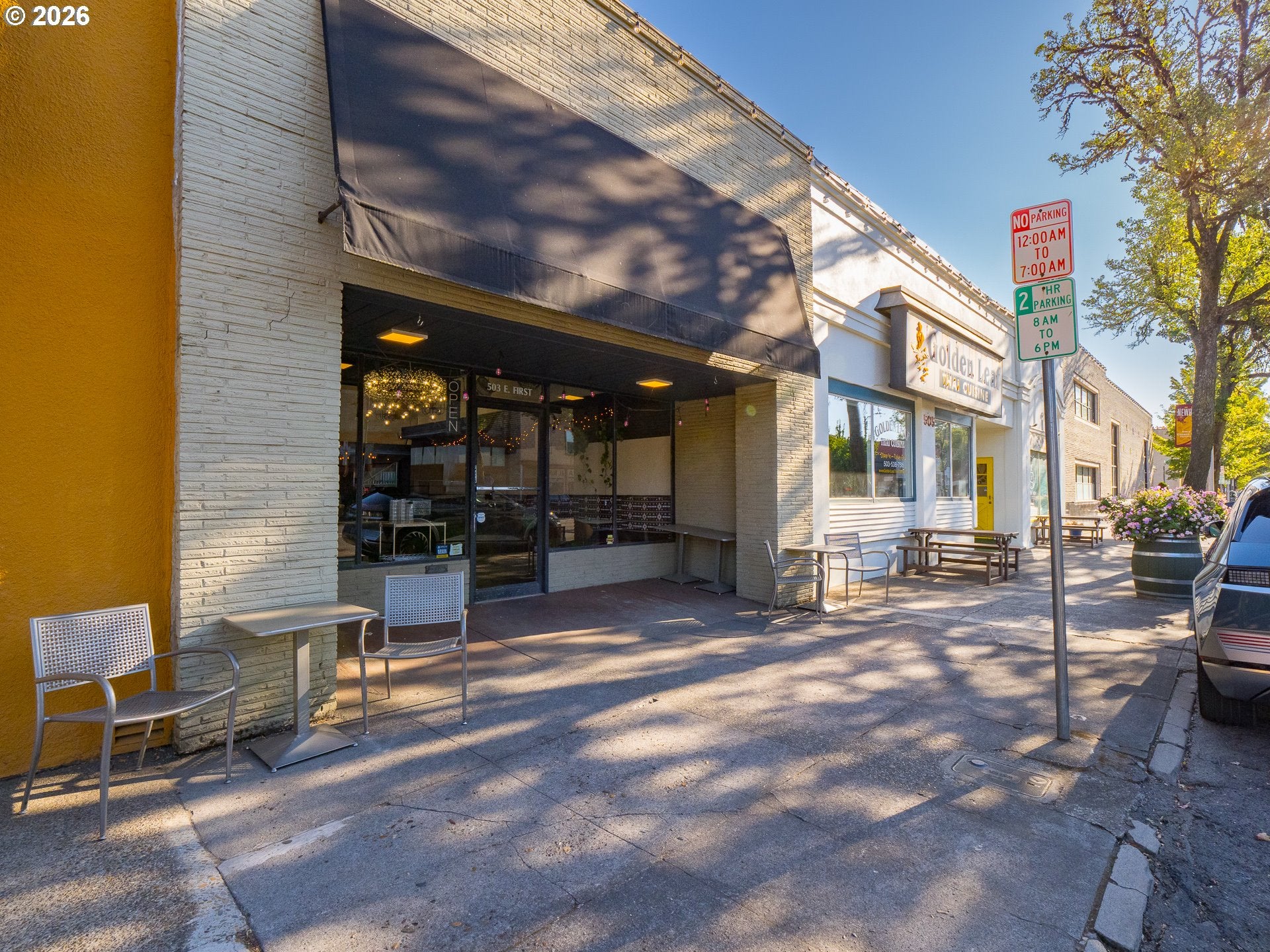 503 E 1ST ST