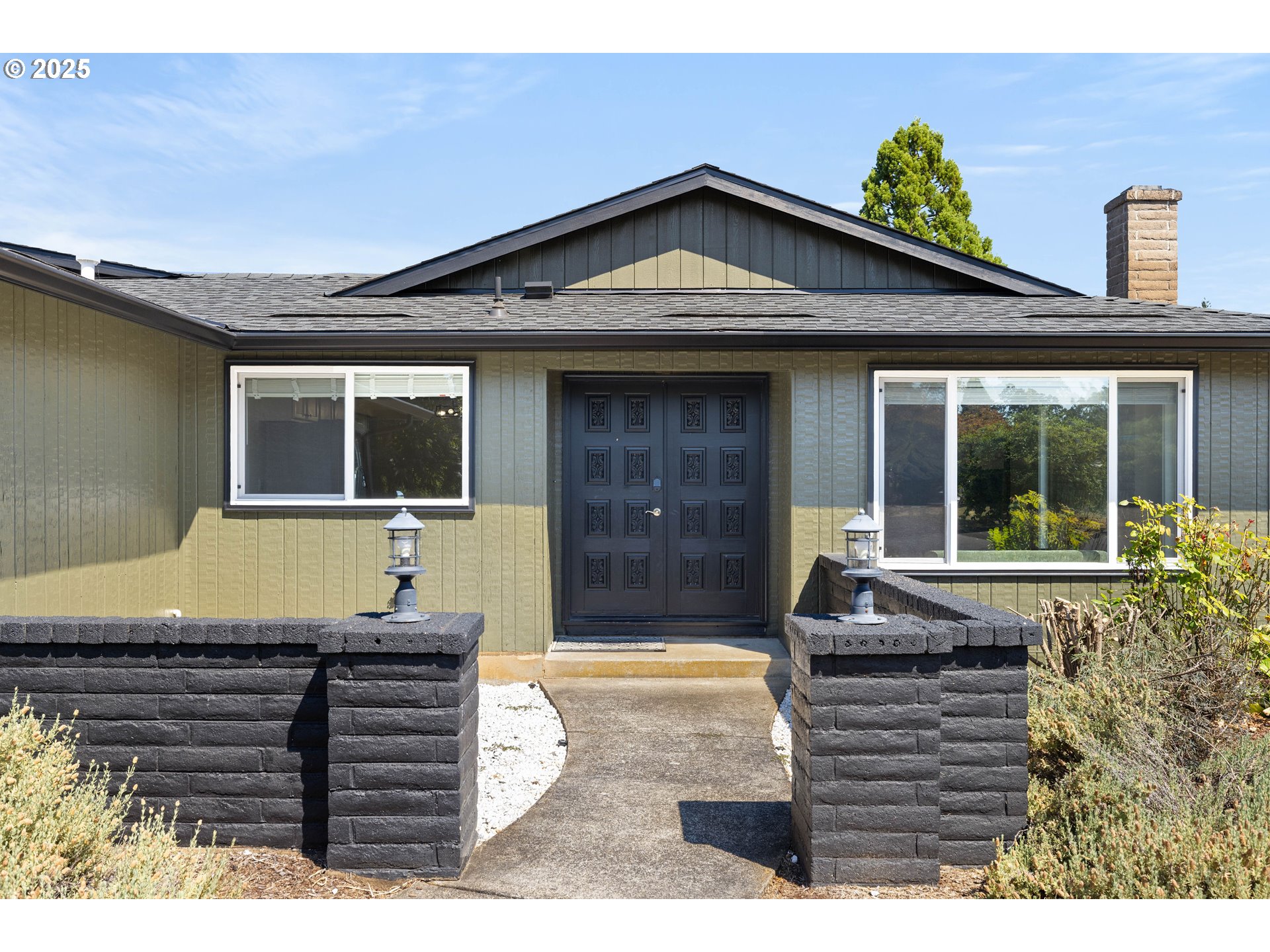 12311 BLUE RIDGE DR