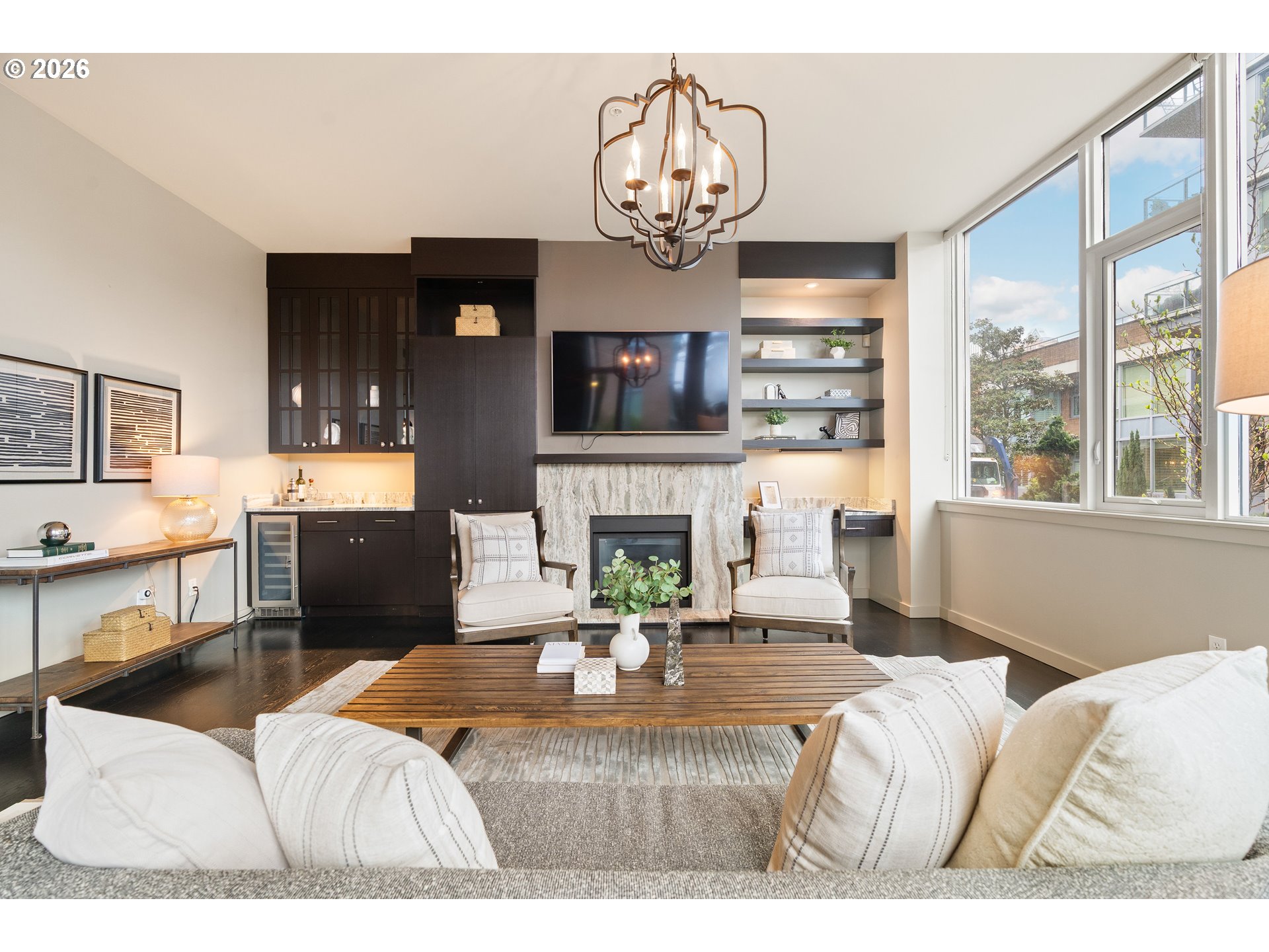 1930 S RIVER DR W107