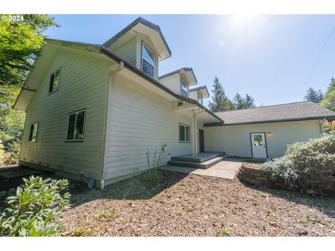 A home in Coquille