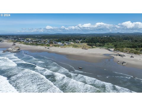 A home in Bandon