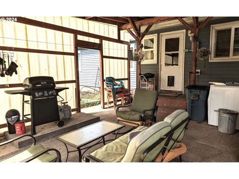 Tiny photo for 47880 W 2nd St, Oakridge, OR 97463 (MLS # 264158548)