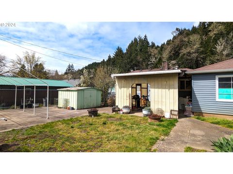 Tiny photo for 47880 W 2nd St, Oakridge, OR 97463 (MLS # 264158548)