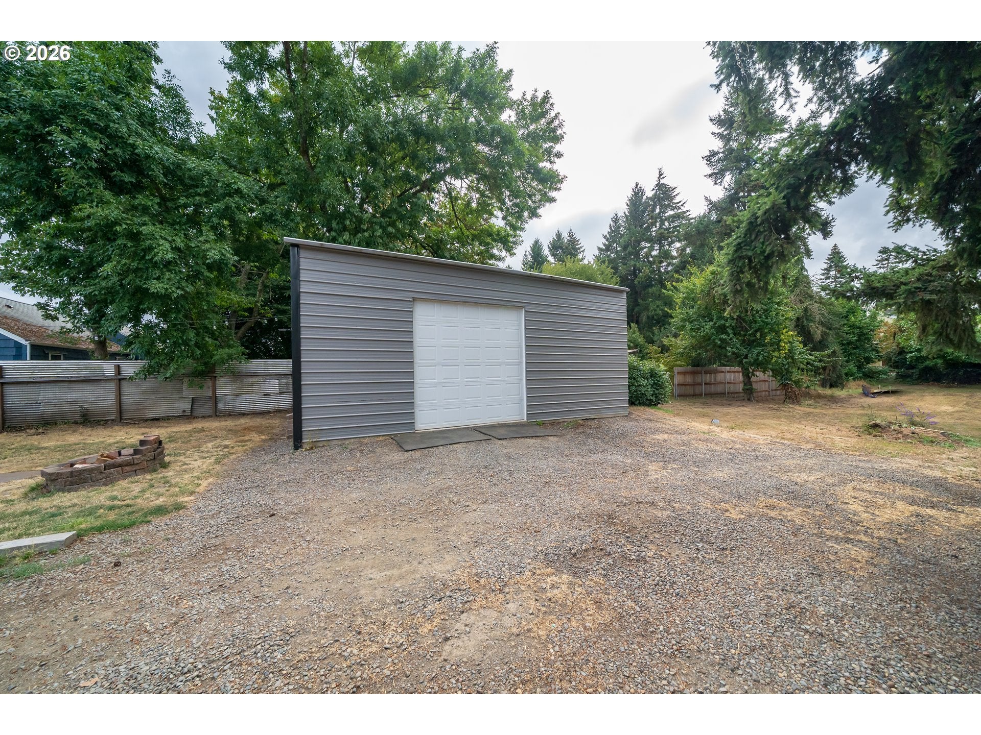230 HIGH ST