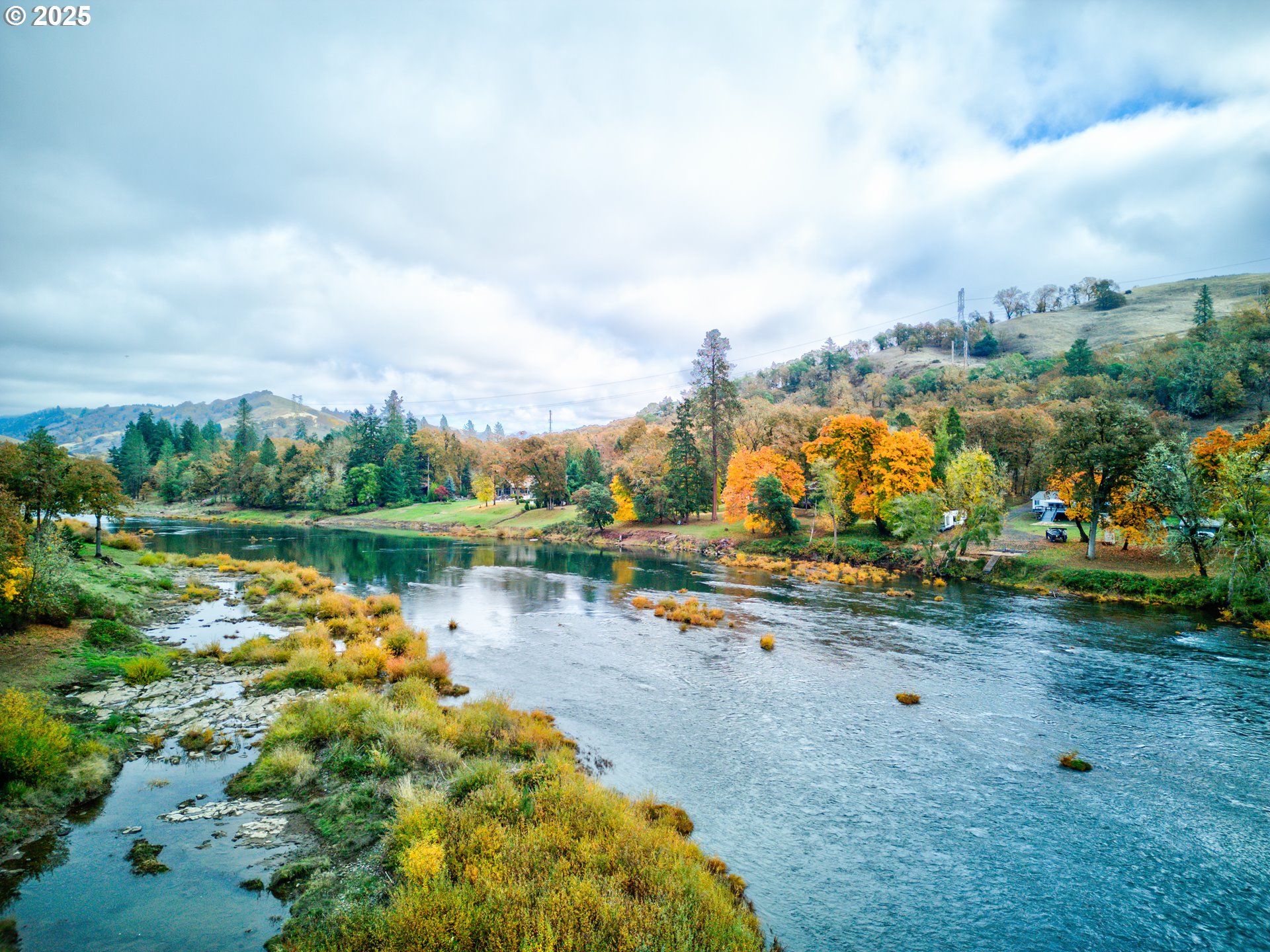 2665 WHISTLERS PARK RD