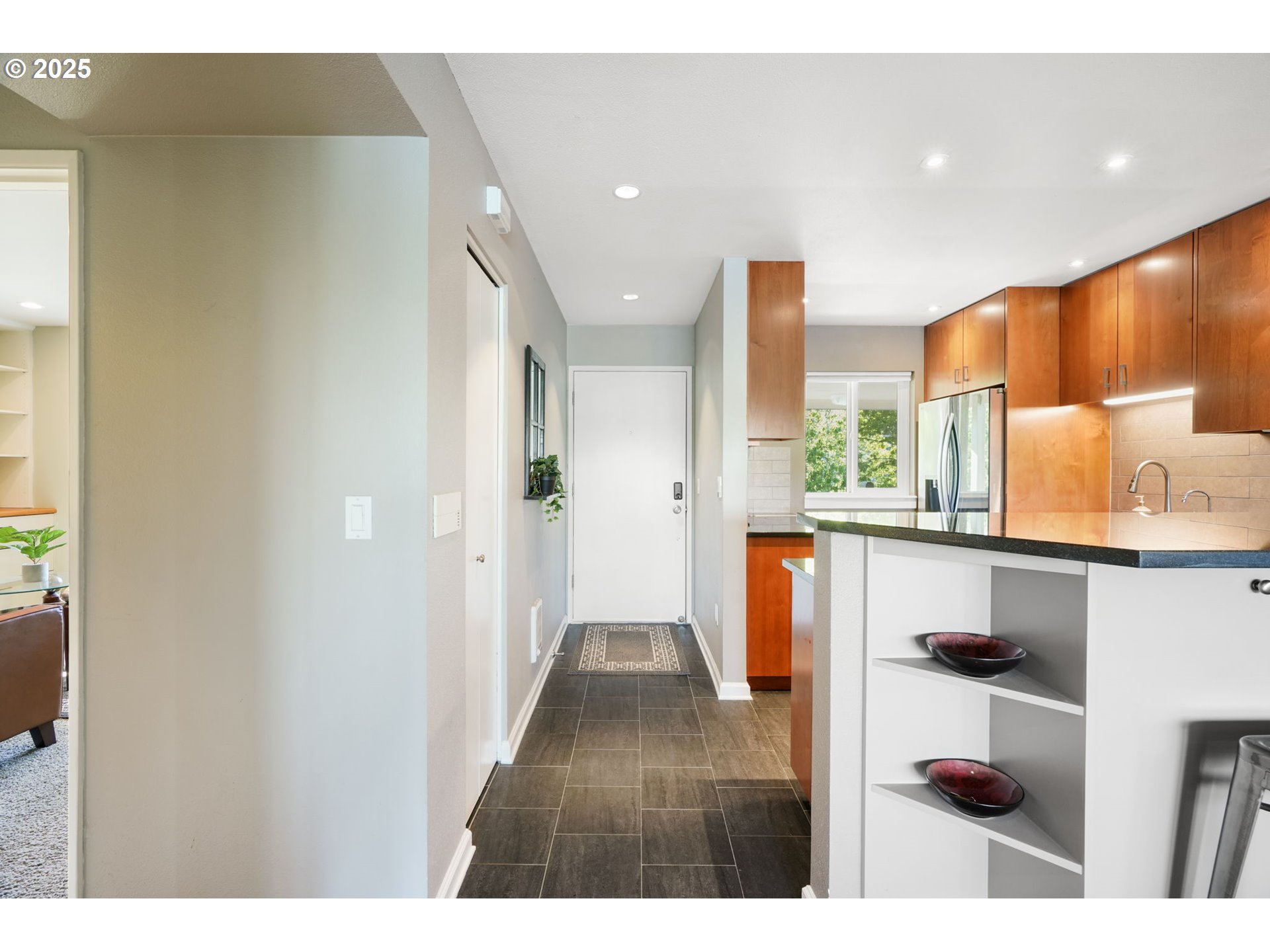 5110 S LANDING DR 304