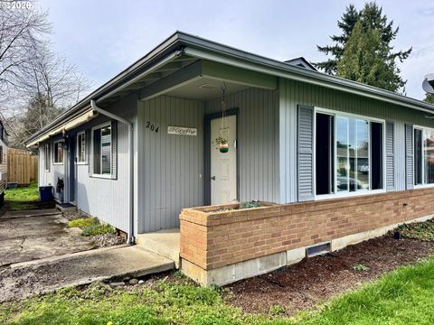 202 SE 157TH AVE Vancouver WA 98684