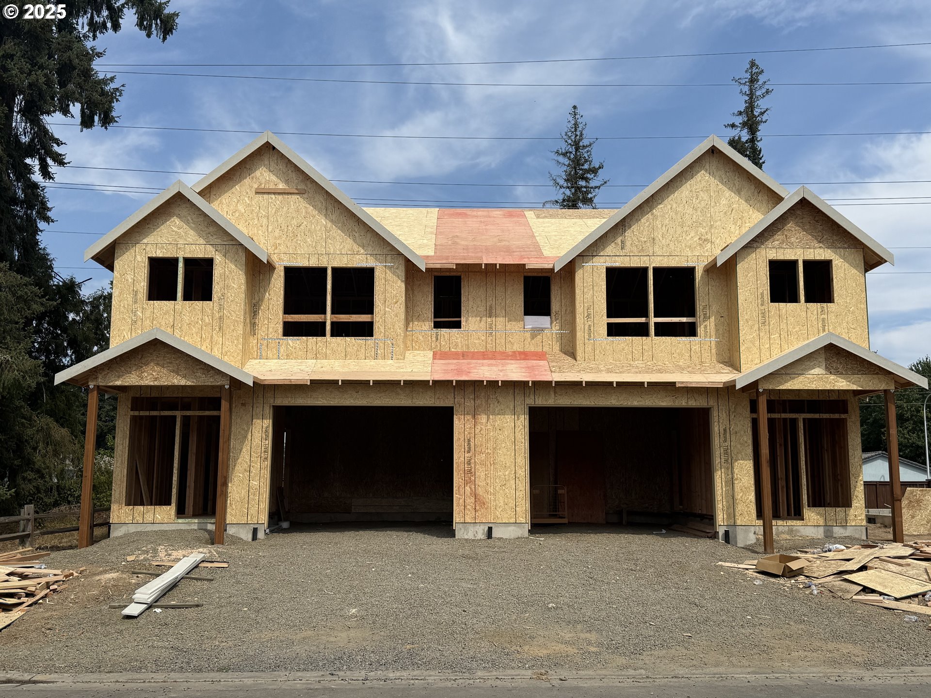 4655 4673 SE Steelhead CT