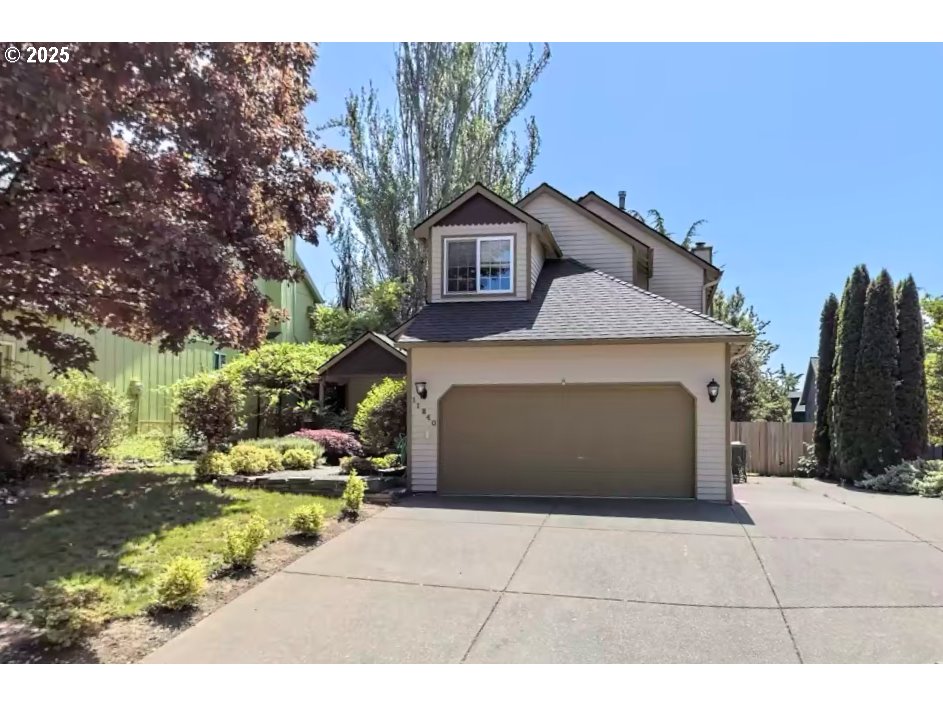 11840 SE TIMBER VALLEY DR