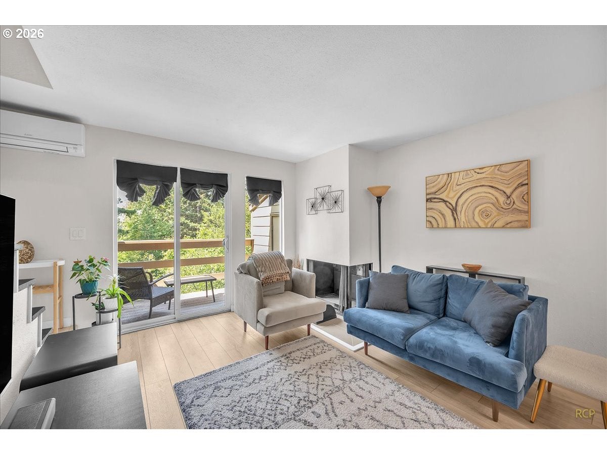 50 CERVANTES CIR