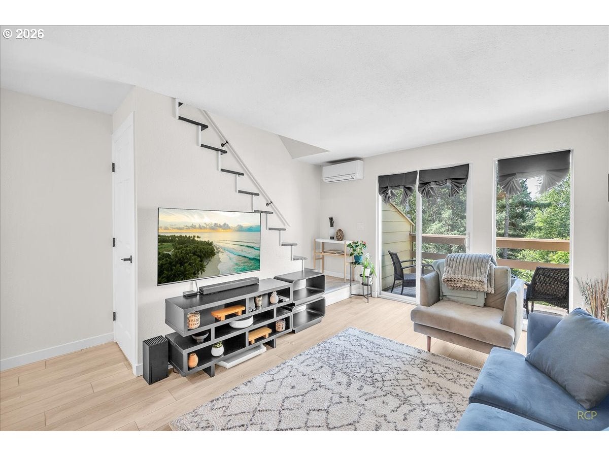 50 CERVANTES CIR