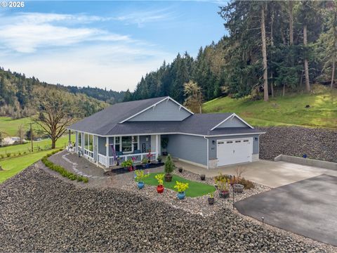 445 MADERA LN Roseburg OR 97471