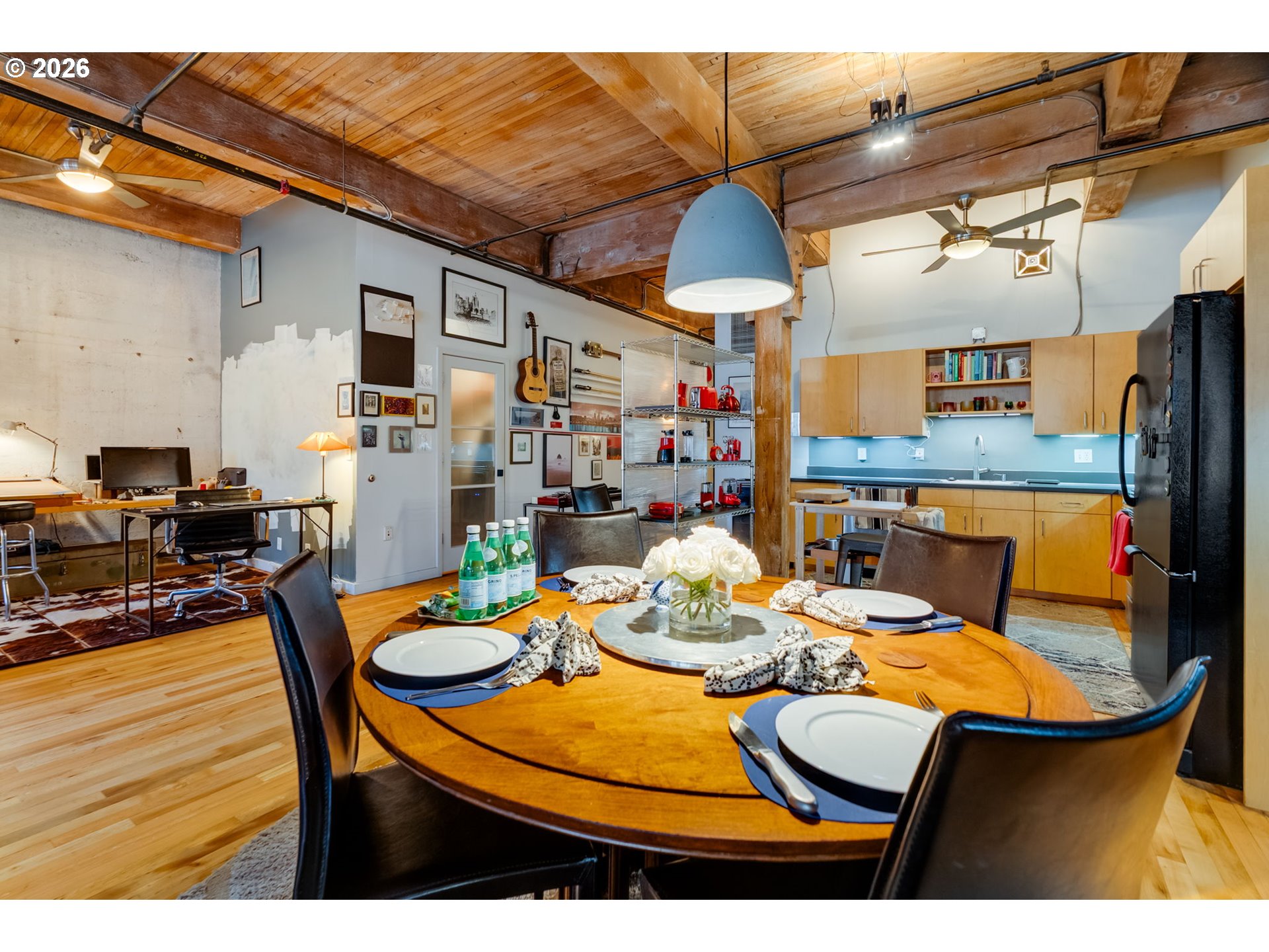 725 NW FLANDERS ST 204