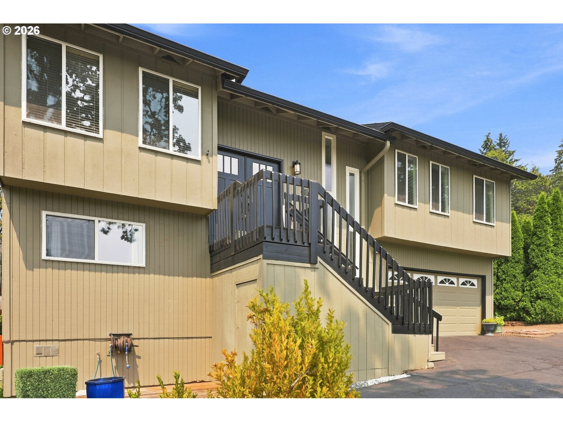 340 PATRICIA DR