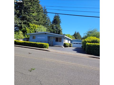 1865 THOMPSON RD Coos Bay OR 97420