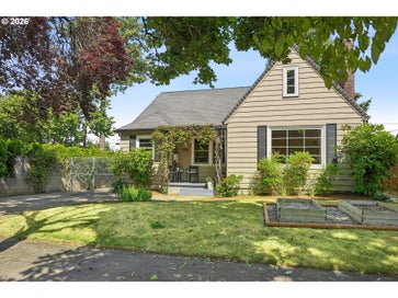 7436 N SEWARD AVE Portland OR 97217