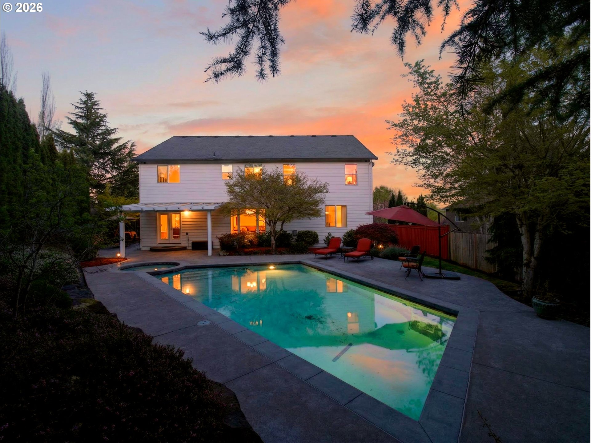 12817 SE MEADEHILL AVE