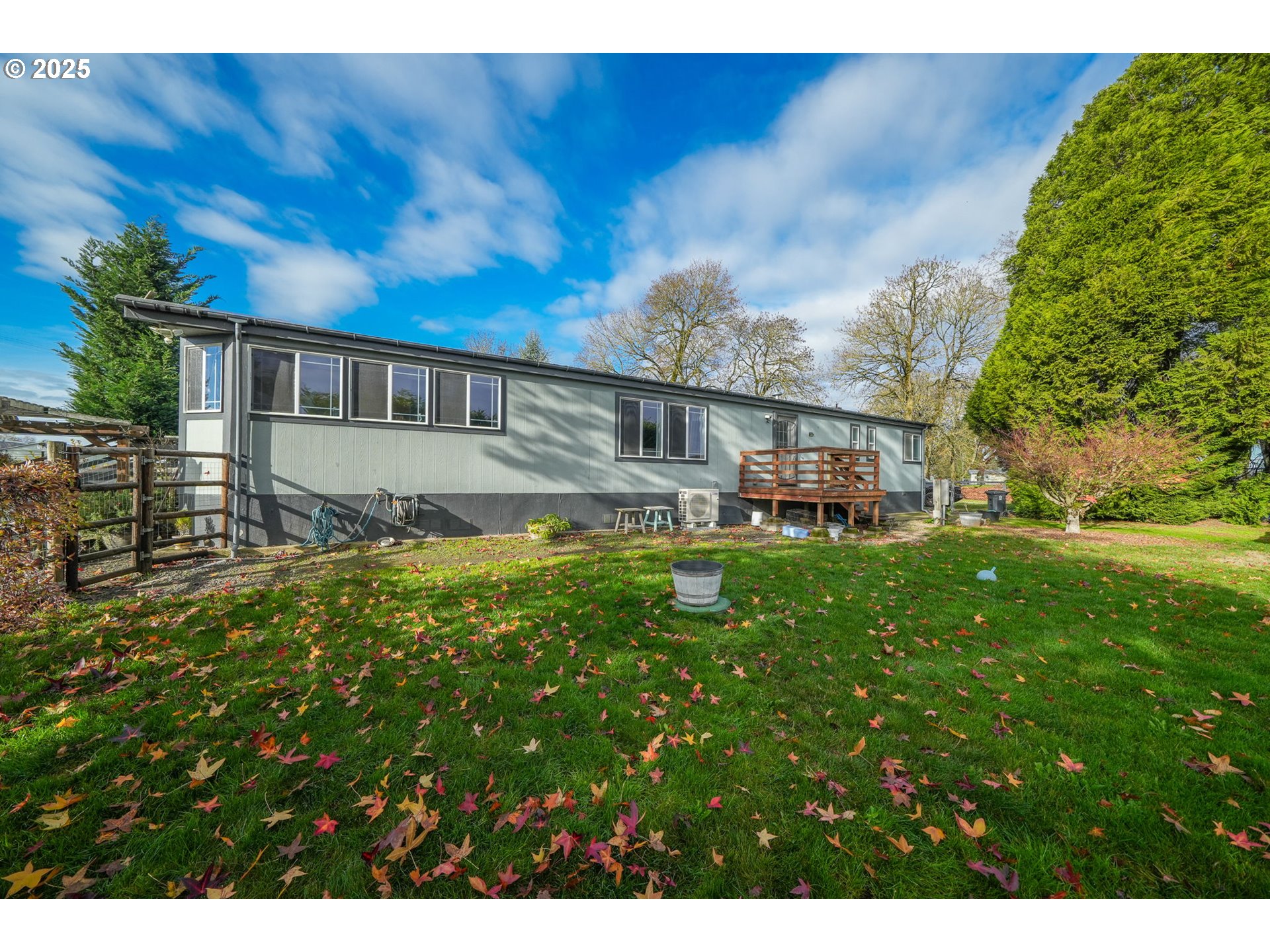 Harrisburg, Oregon 97446, United States, 3 Bedrooms Bedrooms, ,2 BathroomsBathrooms,Residential,Active,251890