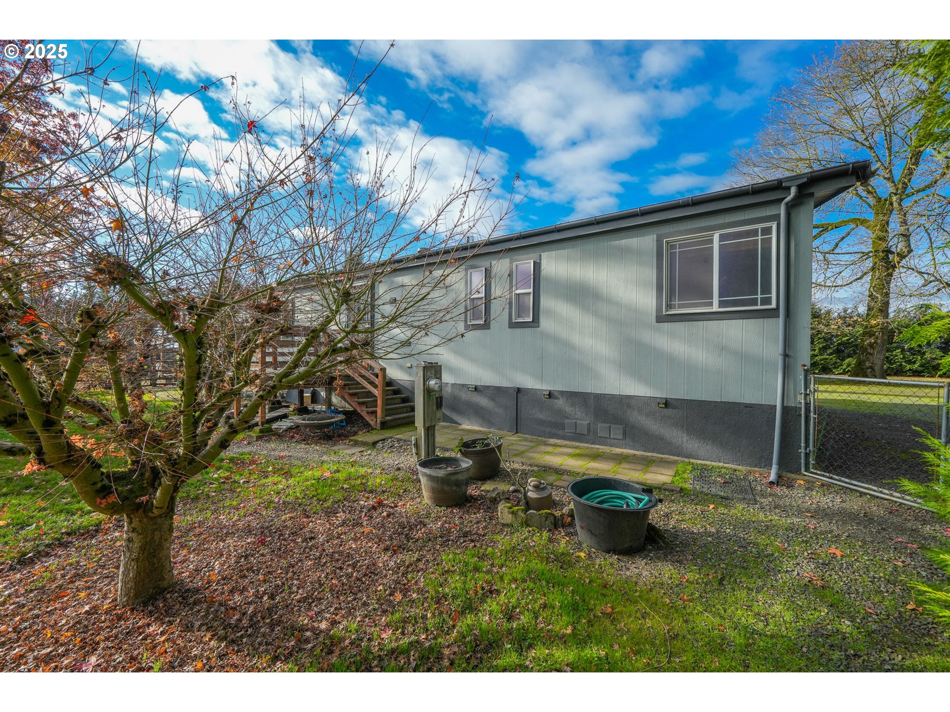 Harrisburg, Oregon 97446, United States, 3 Bedrooms Bedrooms, ,2 BathroomsBathrooms,Residential,Active,251890