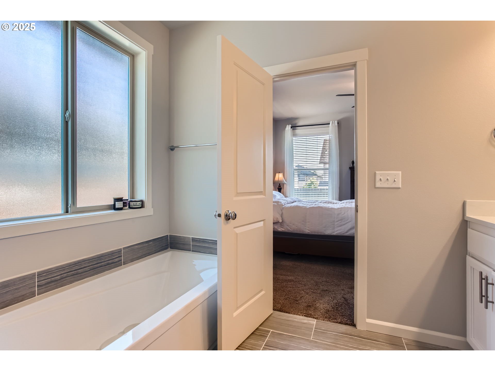 Vancouver, Washington 98686, United States, 3 Bedrooms Bedrooms, ,2 BathroomsBathrooms,Residential,Active,146664