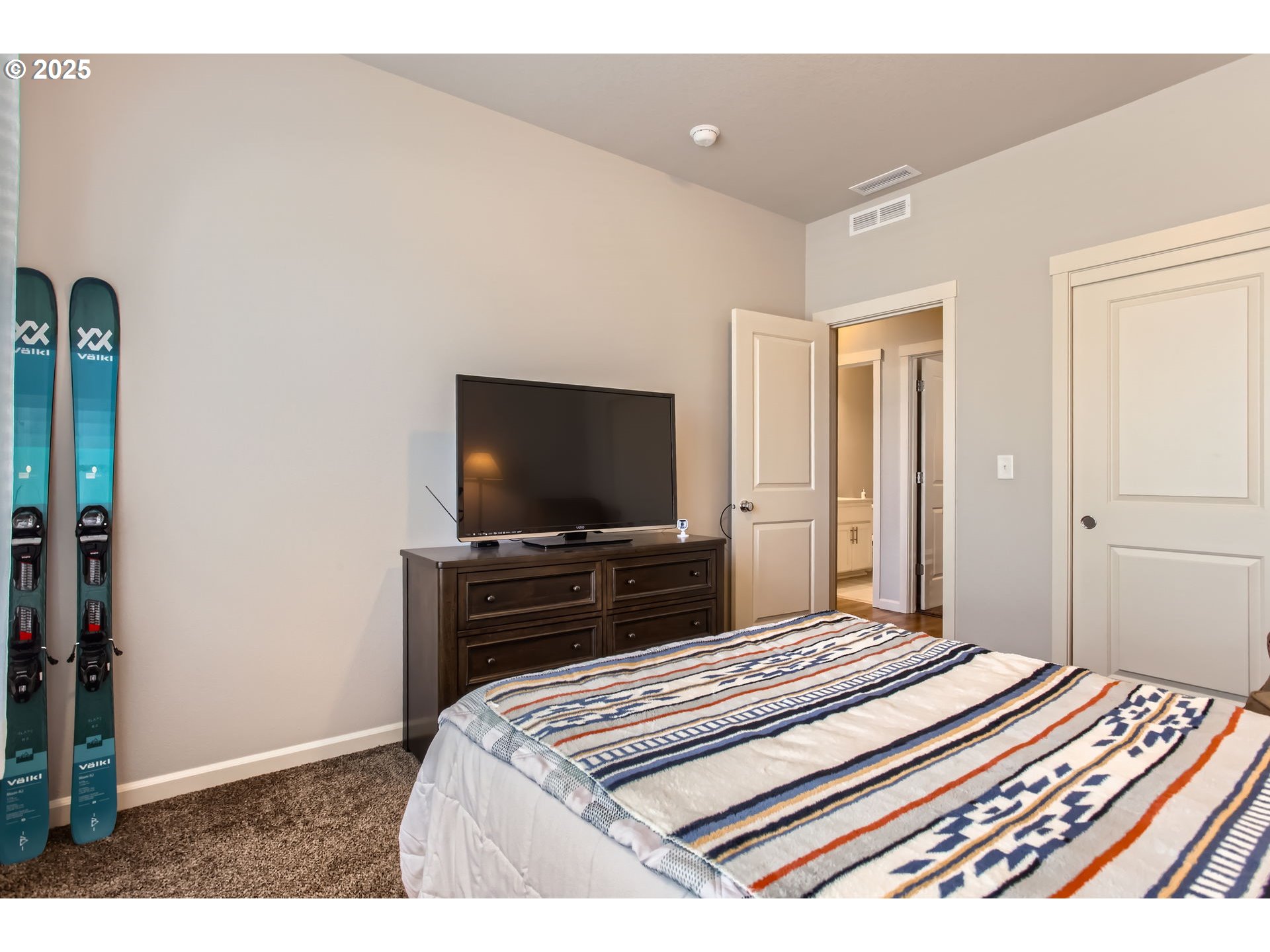 Vancouver, Washington 98686, United States, 3 Bedrooms Bedrooms, ,2 BathroomsBathrooms,Residential,Active,146664